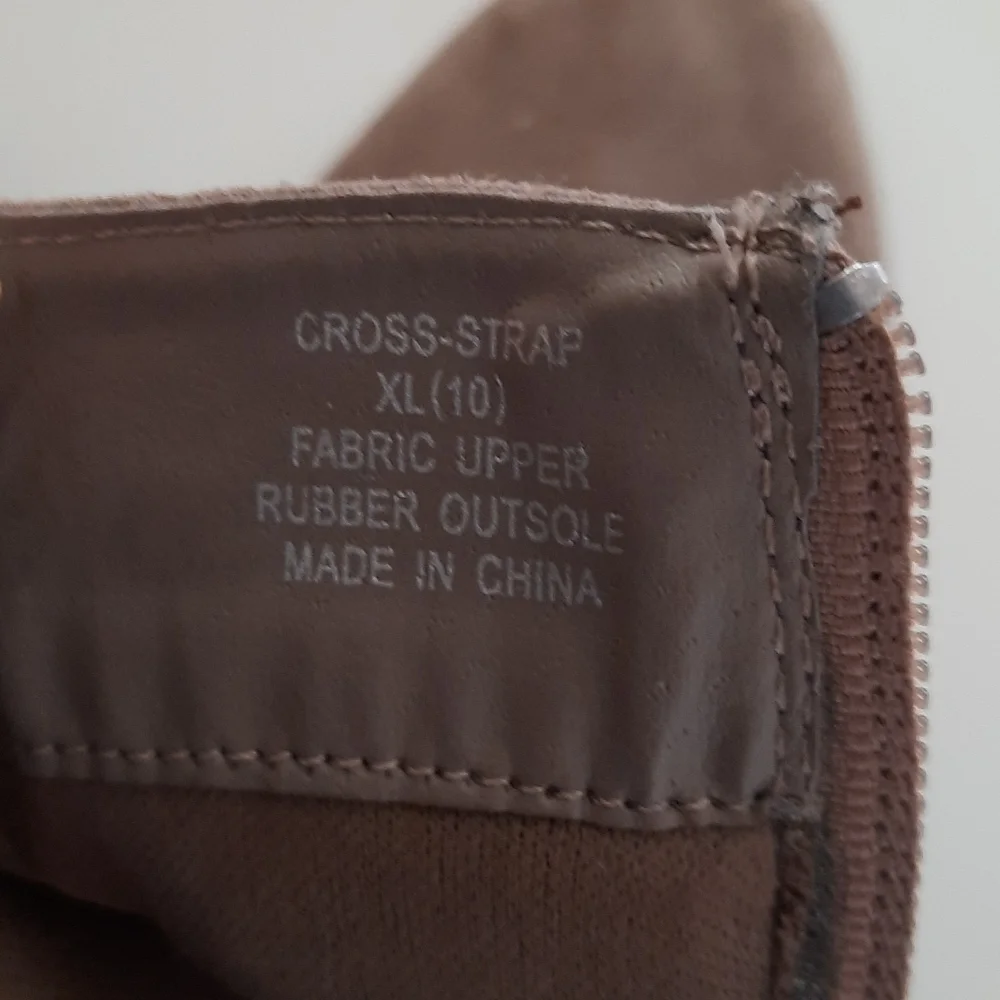 Ankle Shoes (Boots) - Size 10 (XL) - Picture 11 of 11